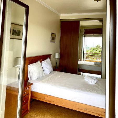 Cosy Sea View Apartment Коста да Капарика Екстериор снимка