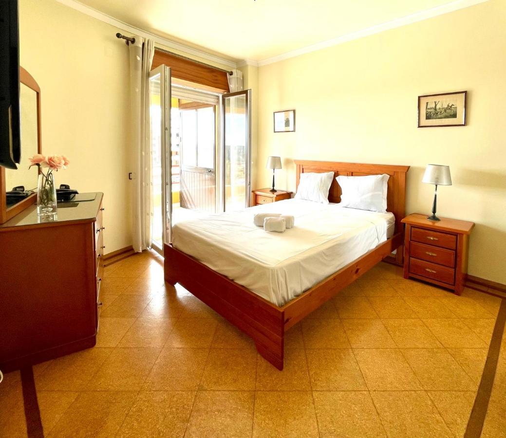 Cosy Sea View Apartment Коста да Капарика Екстериор снимка