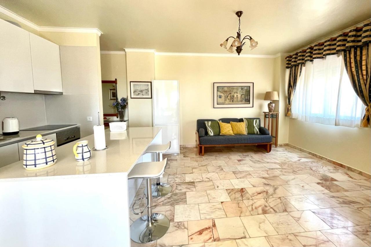 Cosy Sea View Apartment Коста да Капарика Екстериор снимка